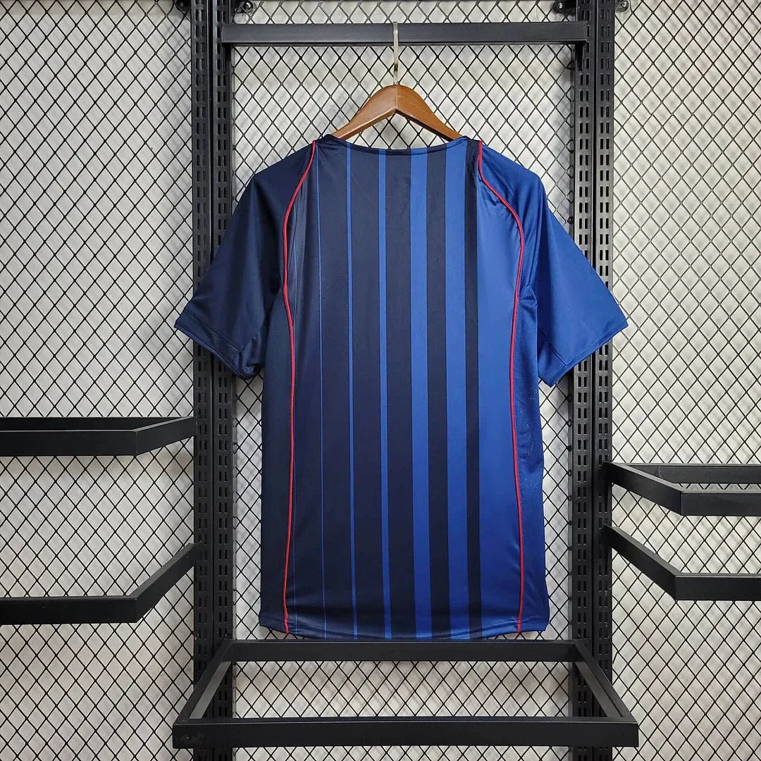 Barcelona 2004 Away Shirt