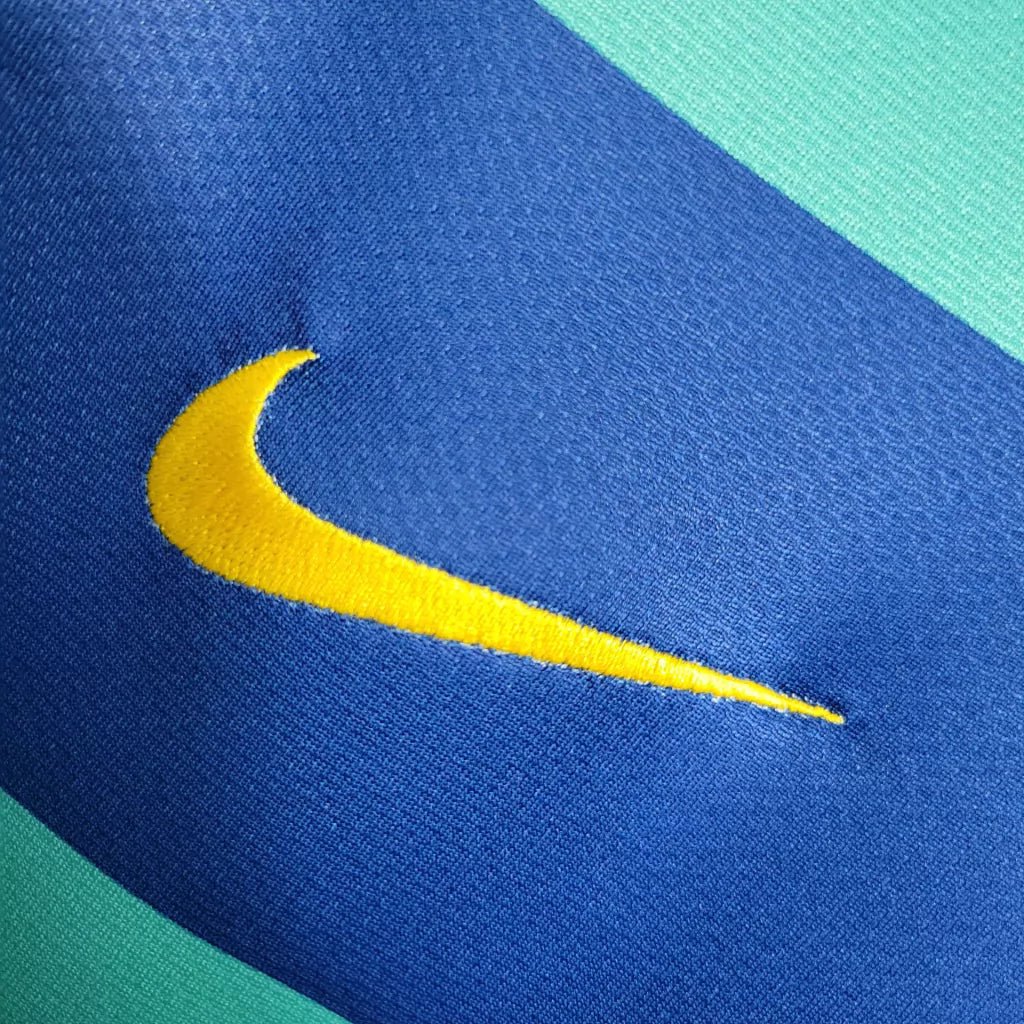 Barcelona 2010 Away Shirt