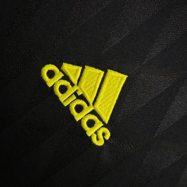 Liverpool 2010 Third Shirt