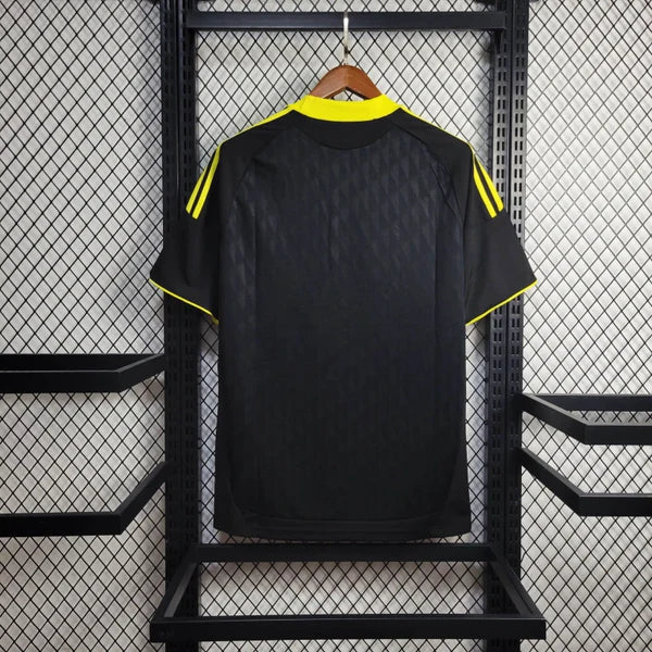 Liverpool 2010 Third Shirt