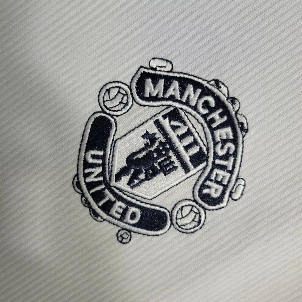 Man United 1999 Away Shirt