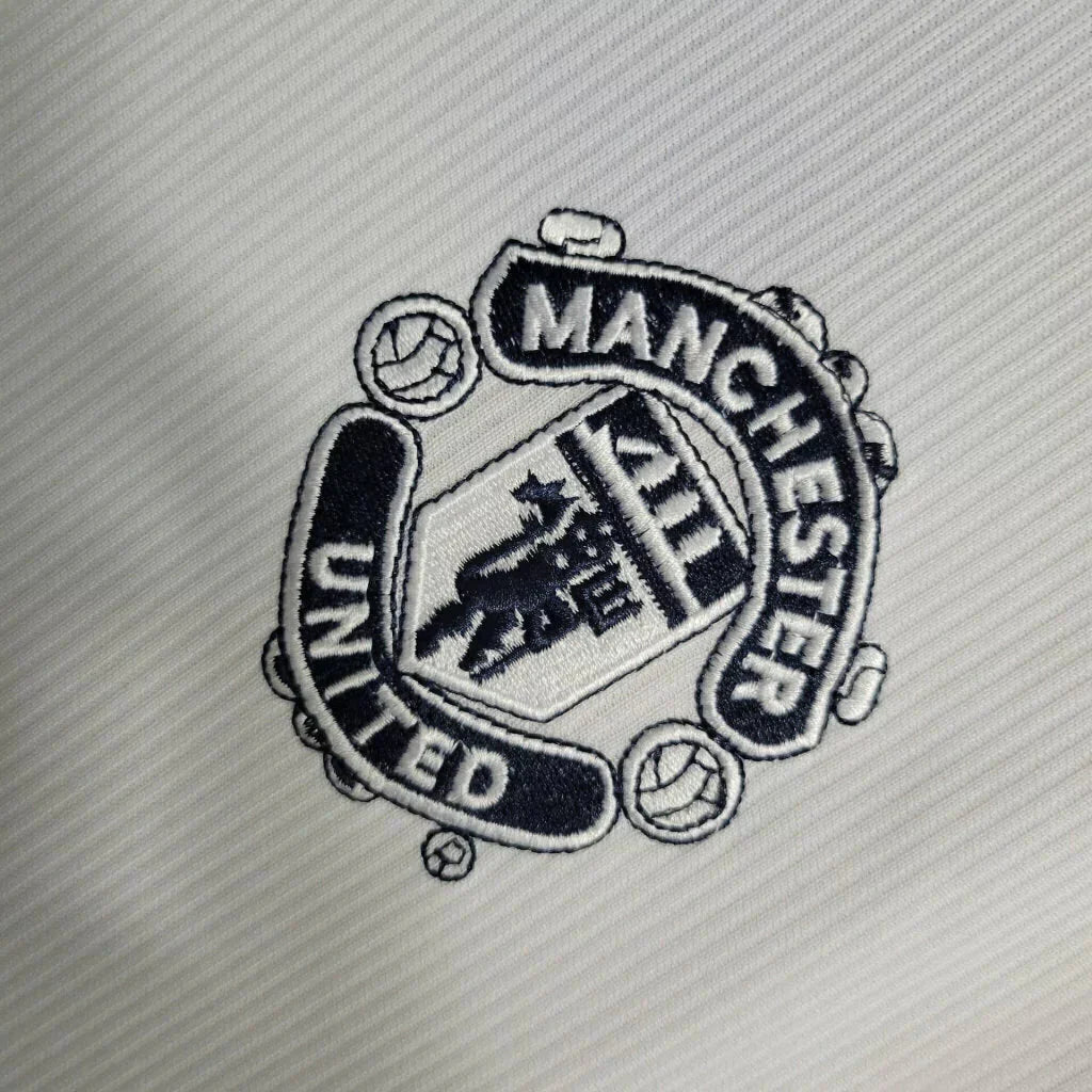 Man United 1999 Away Shirt