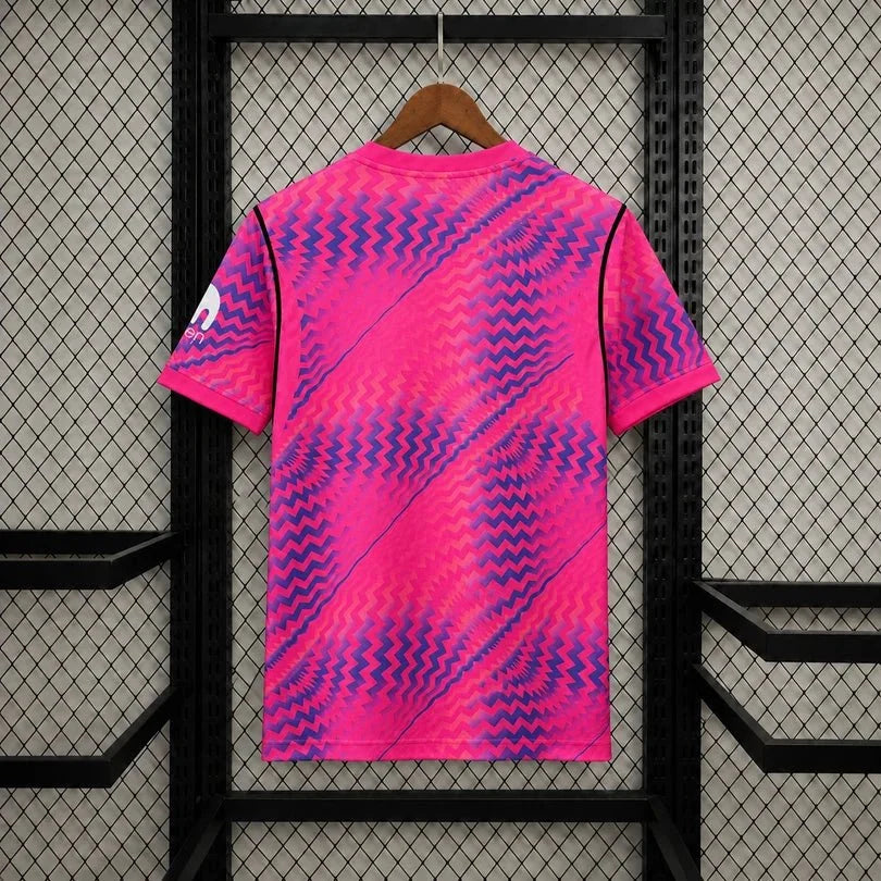 Tottenham 2026 Goalkeeper Pink Shirt